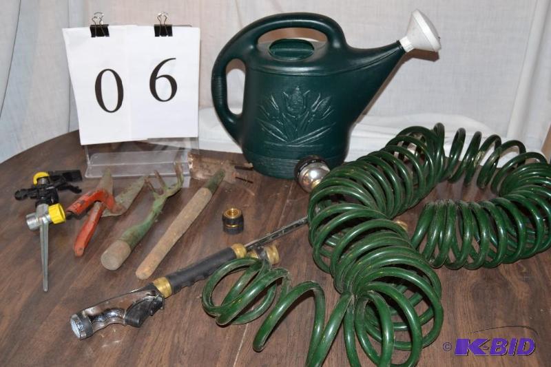 lot 6 image: Lawn care