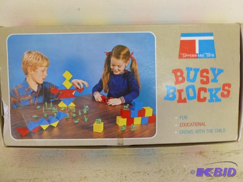 lot 163 image: Vintage 1971 Tupperware Toys - Busy Blocks, c...