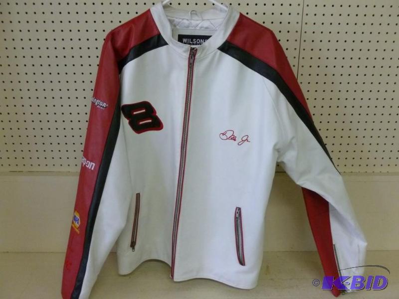 lot 21 image: Wilsons Leather - Chase Authentics NASCAR Da...