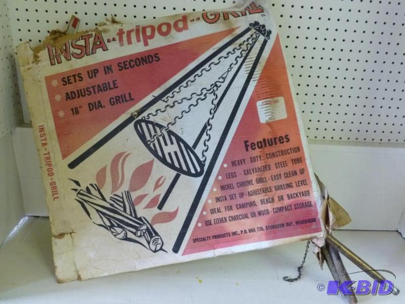 lot 246 image: Specialty Products Inc. 18" campfire tri...