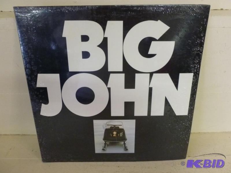 lot 259 image: Collectible 1974 RCA Special Products John De...