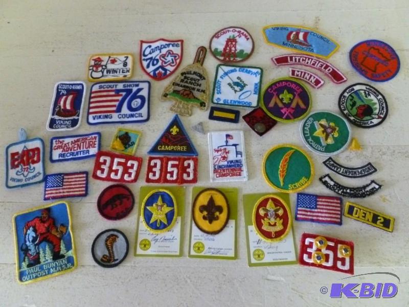 lot 54 image: Large lot of vintage Boy Scout patches....