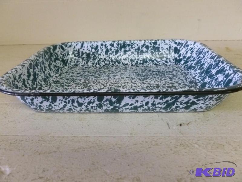 lot 87 image: Vintage CGS International enamel spatter pan ...