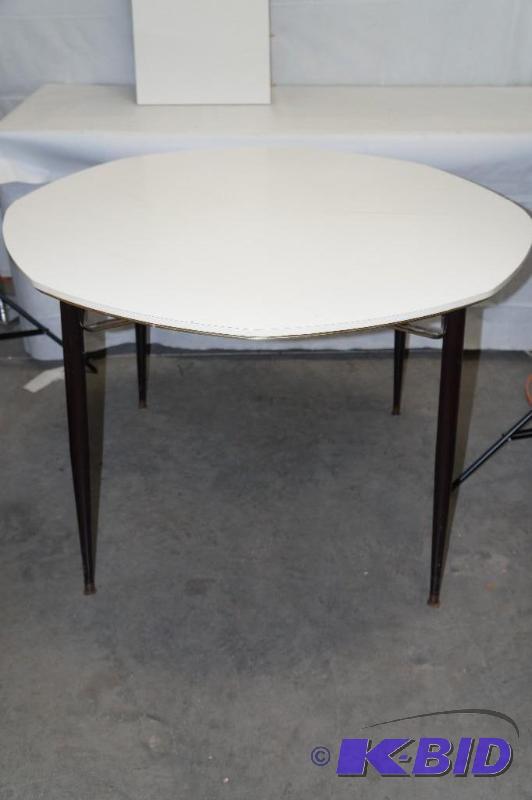 White Table with Leaf