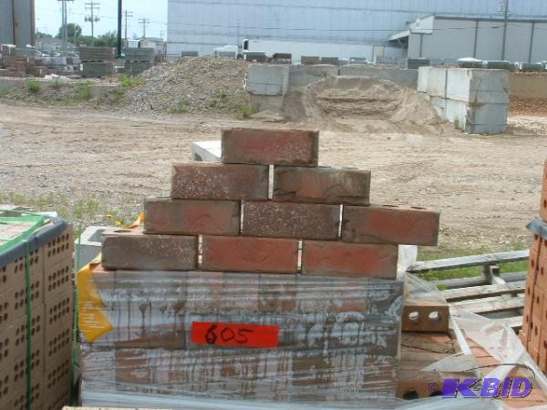 SEDONA SCOTTI FACE BRICK APPROX 596 PCS  APP...