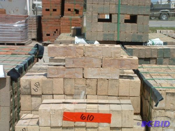 CHARLESTON BLEND MODULAR APPROX 410 PCS  APP...