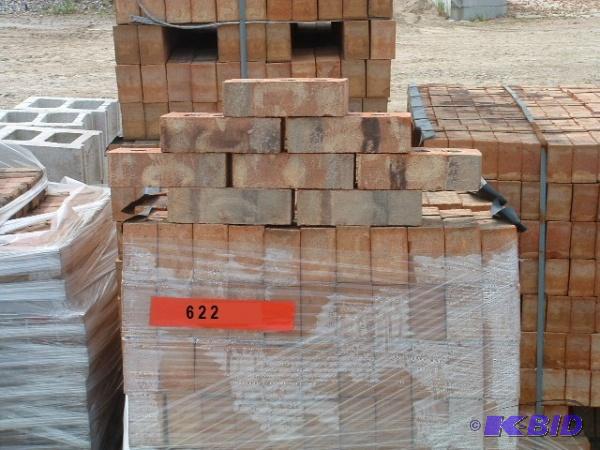 STREATOR SUGAR PLUM MODULAR FACEBRICK APPROX....