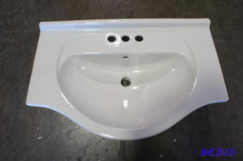 lot 39 image: Sink with round front  26.5" x 17.5&quo...