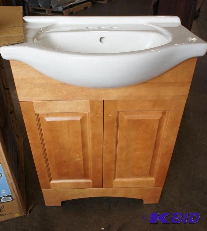lot 5 image: Chelsea Collections Vanity Sink Combo  25&qu...