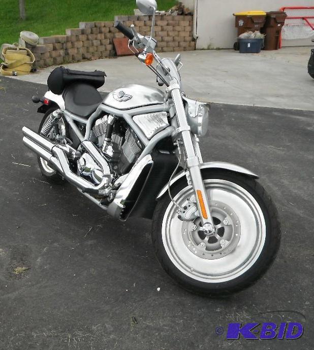 lot 2 image: Year 2003 Make Harley-Davidson Model VRSC ...