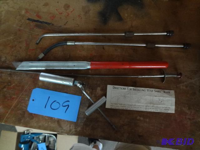 2 Vintage TwistCarb Tools, Sabre Blade, Pull...