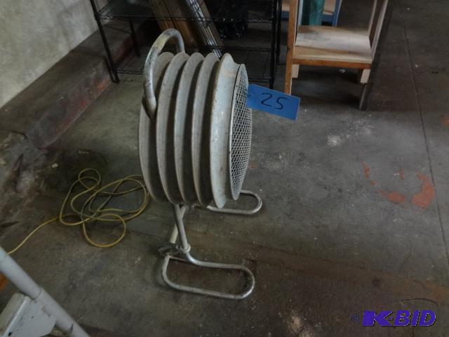 Shop Fan, quiet, powerful...