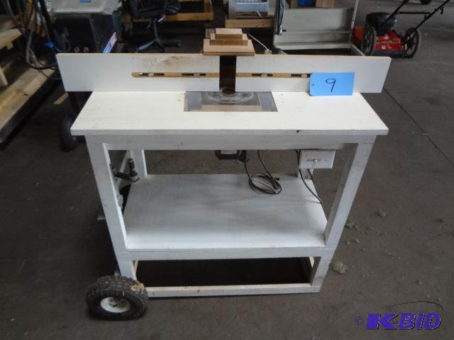Router Table on wheels, variable speed, Chica...