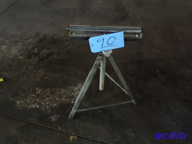 Roller Stand w5 roller heads...