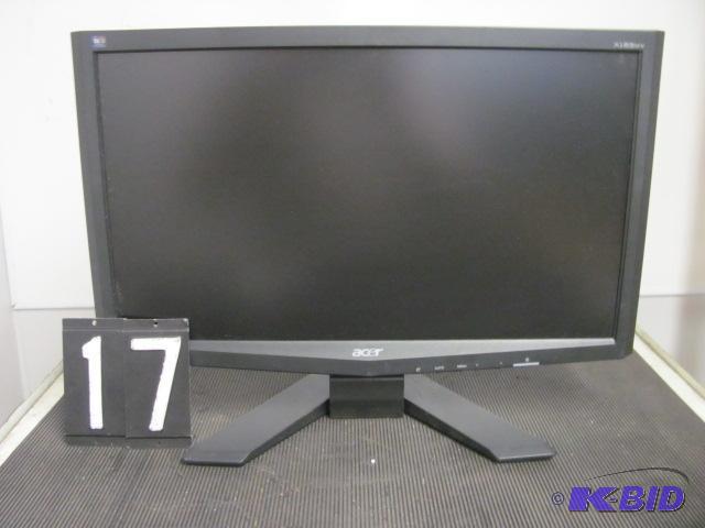 lot 17 image: Acer X183hv 19" LCD monitor. This unit i...