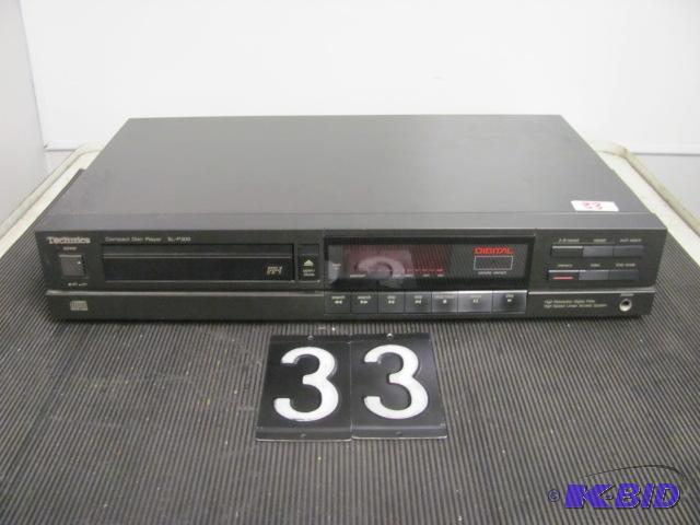 lot 33 image: Technics SL-P300 CD player. This unit is test...