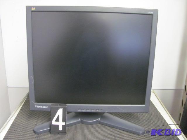 lot 4 image: Viewsonic vp920b 19" LCD monitor. This u...