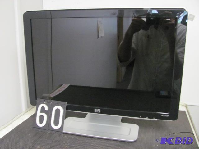 lot 60 image: HP w2007 20" LCD monitor. This unit is t...