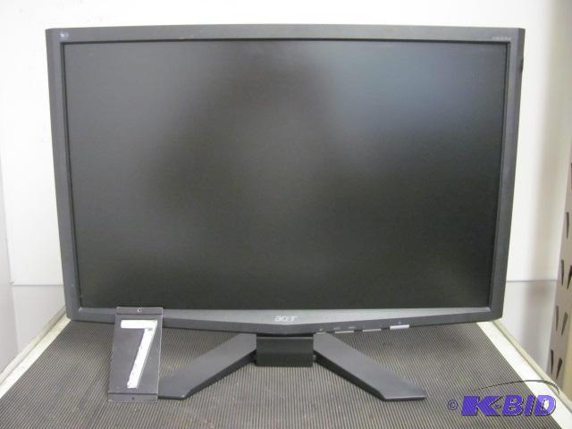 lot 7 image: Acer X223w 22" LCD monitor. This unit is...