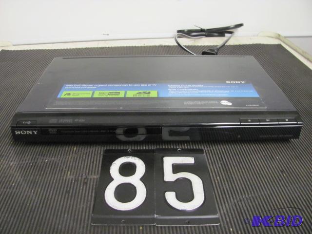 lot 85 image: Sony DVP-SR200P DVD player. This unit powers ...