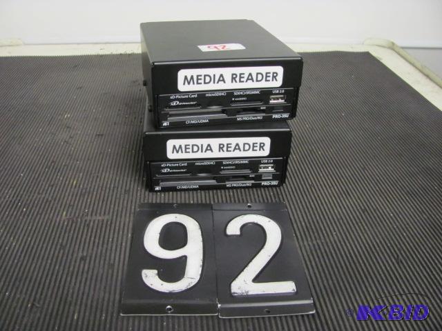 lot 92 image: Lot of 2 USB multi card readers. Tested and w...