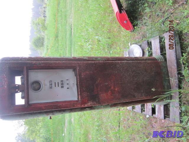 Antique Gas Pump