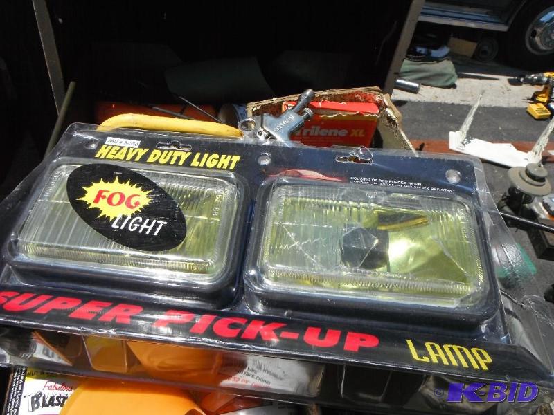 lot 116 image: Drawer lot with various items including Fod L...