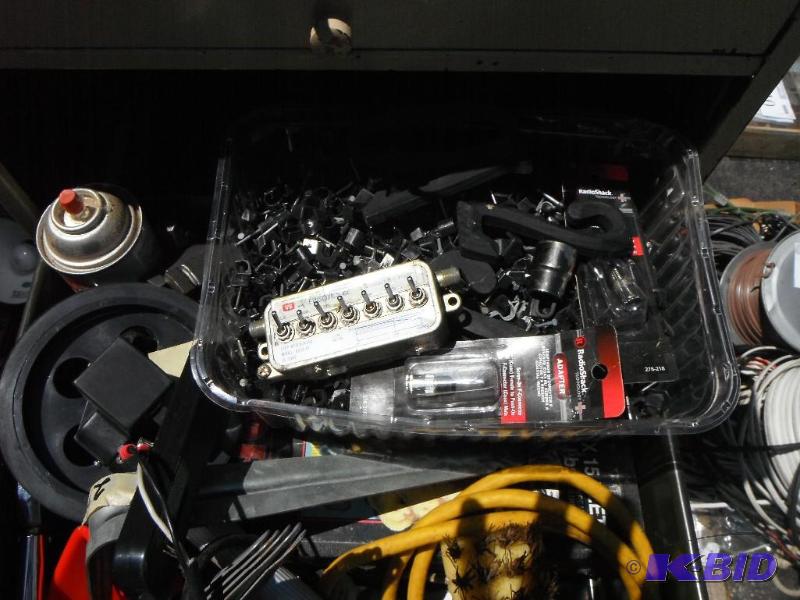 lot 117 image: Drawer lot with various items including Wire ...