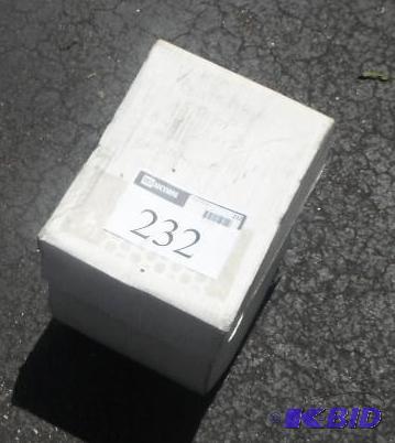 lot 232 image: 2006 Yamaha&nbsp250 HP Outboard Parts...