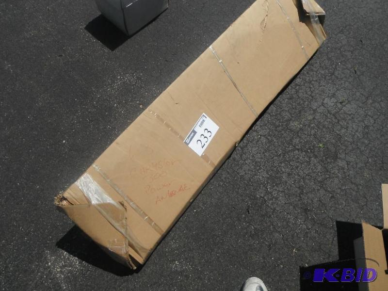 lot 233 image: 63 Chrysler&nbsp300 Power Antenna...