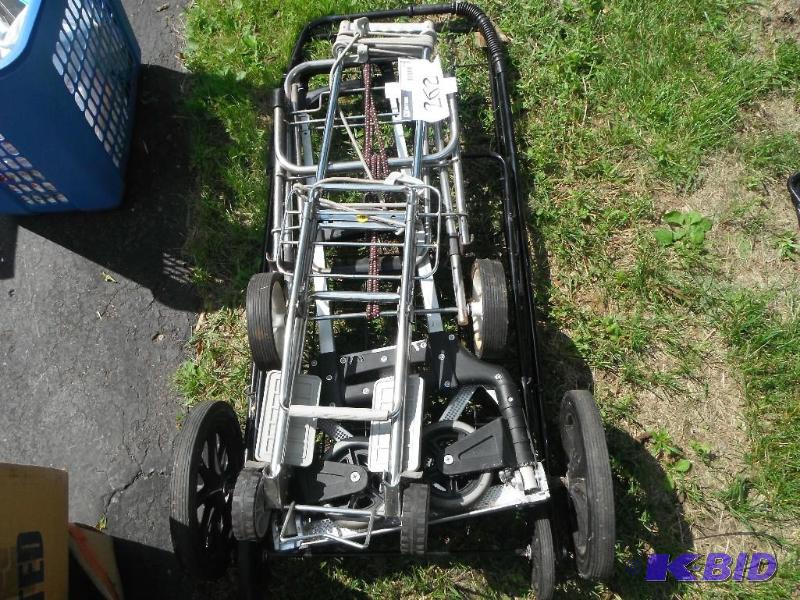 lot 262 image: 4 Hand Trolleys ...