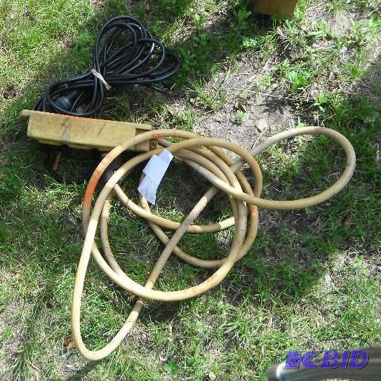 lot 283 image: Power Strip and Multi-Tap Outlet...