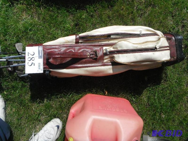 lot 285 image: Golf Bag and Golf Clubs...