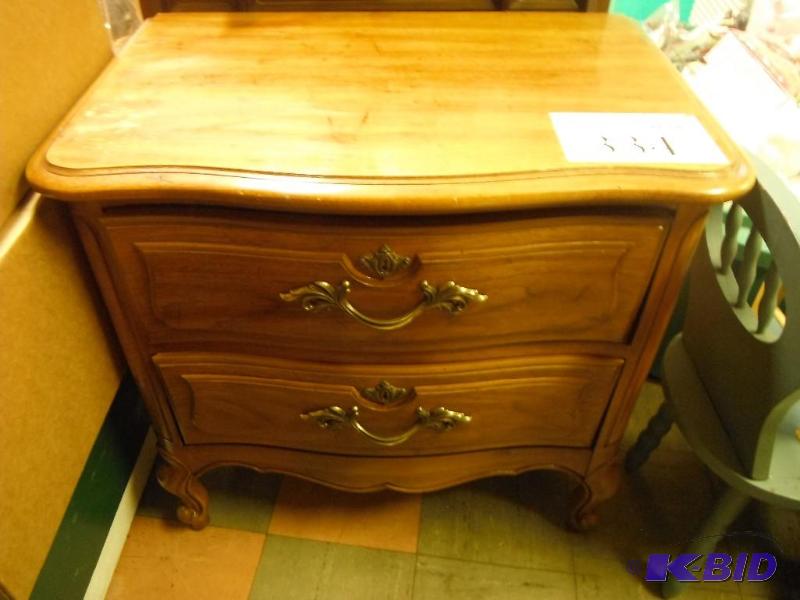 lot 334 image: 27&quotx17&quotx25" Wooden Dresser&nbs...