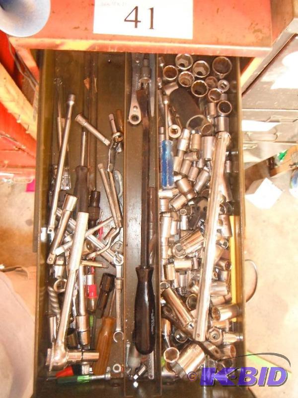 lot 36 image: Drawer Lot with an assortment of items includ...
