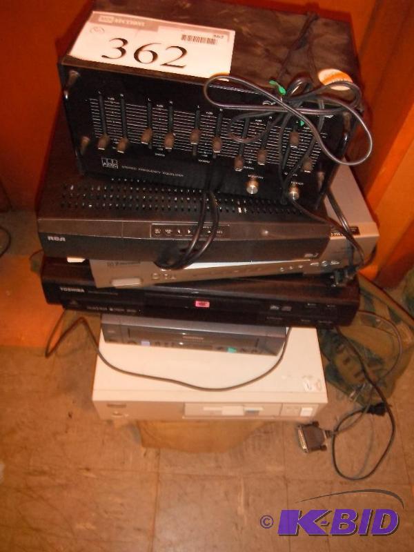 lot 362 image: An assortment of VHS players and Cable Boxes ...