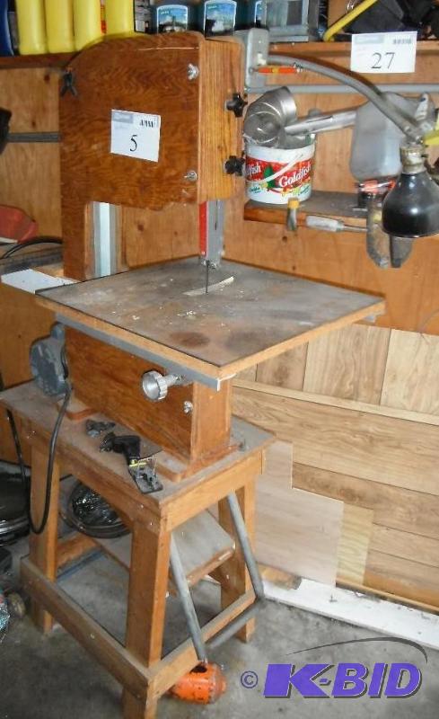lot 5 image: Operational Dayton Table Saw. Model 5K115S, H...