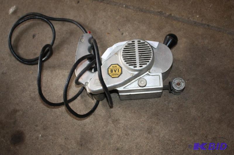 lot 66 image: BVI Belt Sander Model PS-2300, 115V, 5Amp, 60...