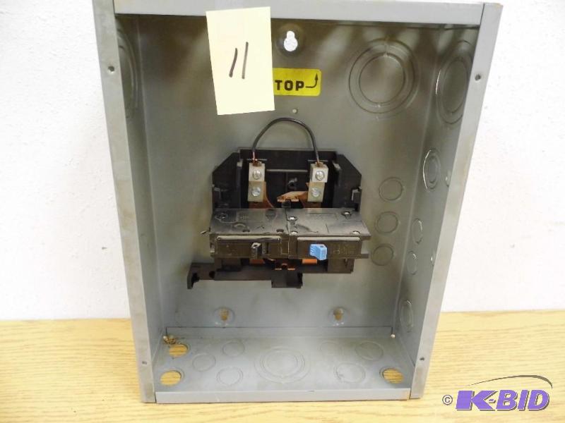 lot 11 image: Breaker Box
