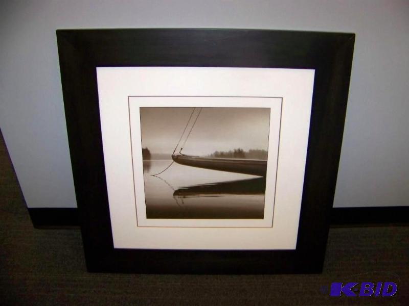 lot 19 image: Bow