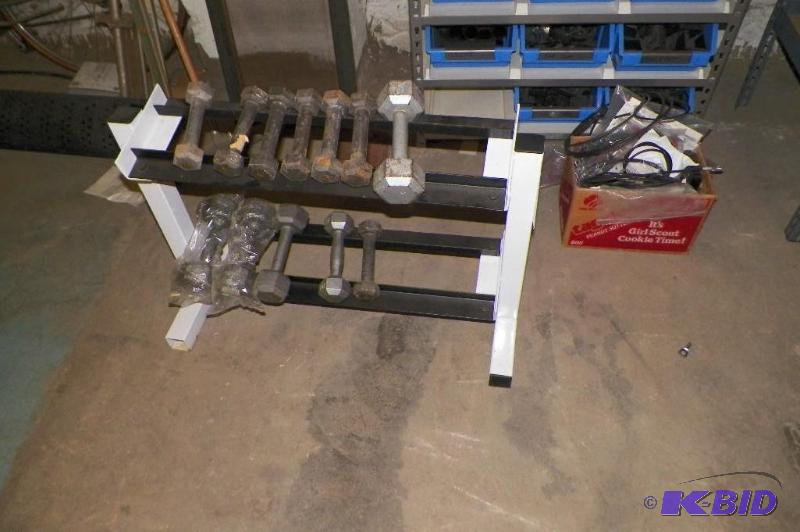 lot 131 image: 12 Dumbbells
