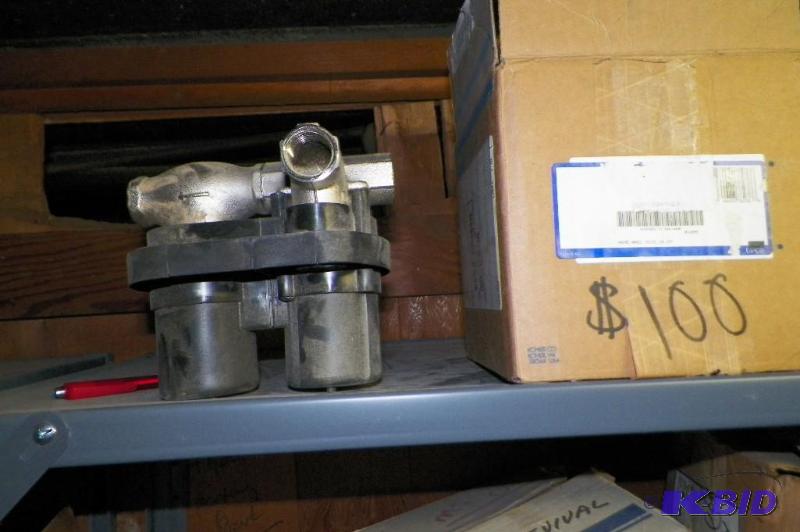 lot 138 image: Kohler 401 401 NKA Mixing Valve New in Box