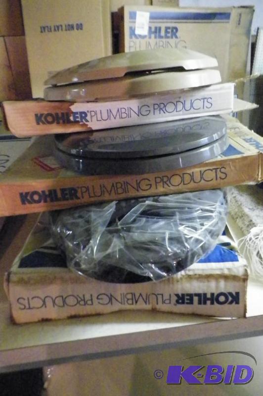 lot 142 image: Kohler Toilet Seats 7 seats various colored