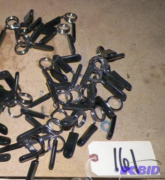 lot 161 image: 24 small bar clamps