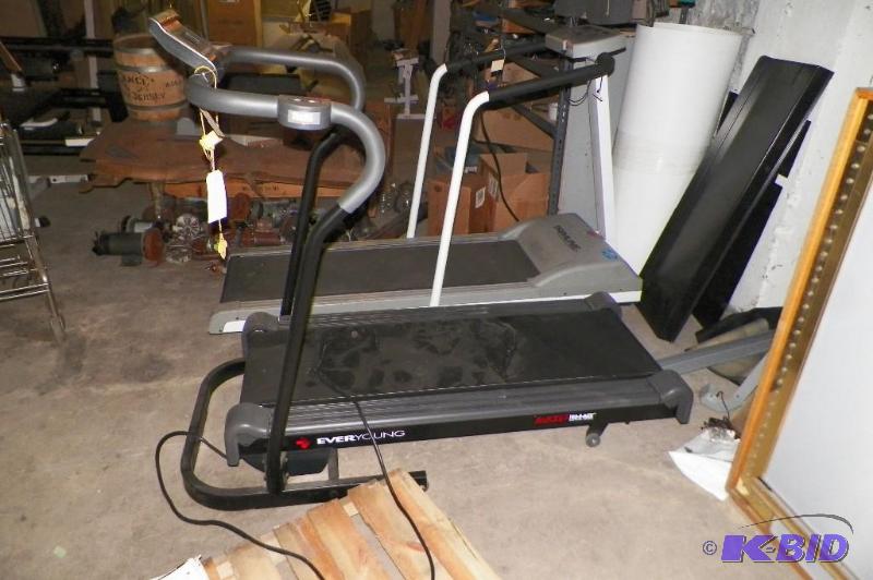 lot 164 image: Treadmill
