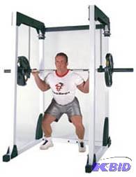 lot 2 image: Body Solid P-50 Home Gym