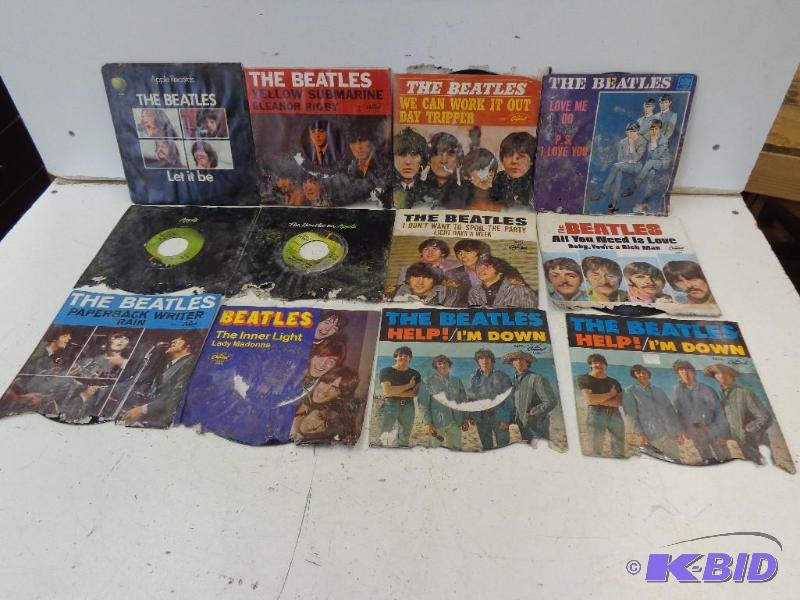 Lot of Beatles 45s Dont Let Me Down - Get B...