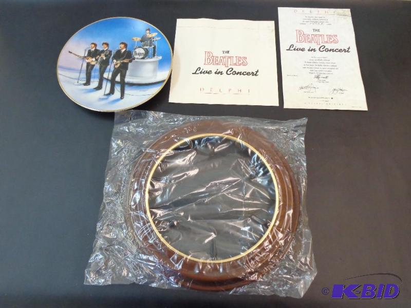 Beatles Collector Plate With Documents (New I...