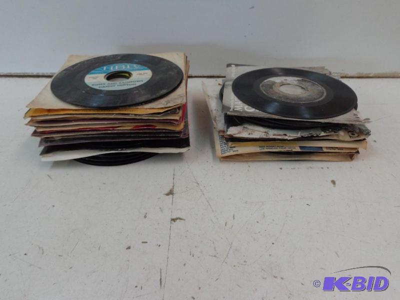 Large Selection of Old 45 Records 50 Records...