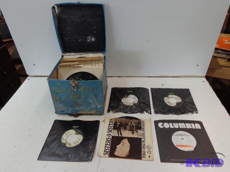 Assorted 45s&nbsp&nbspVinyls The Beatles &...